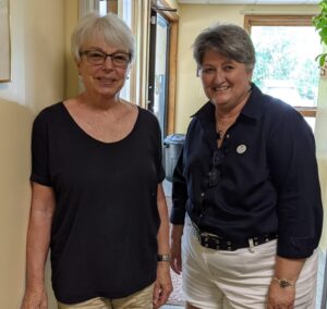 Volunteer Marguerite Smith and Executive Director Diana Kern